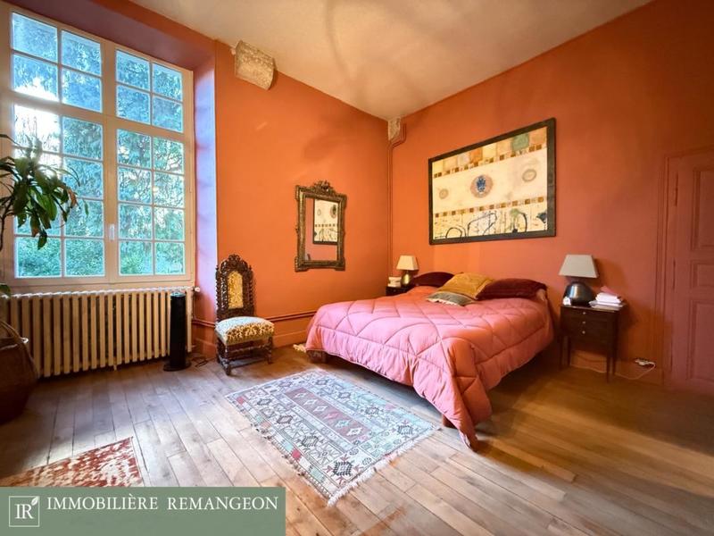 Maison de maîtres - 400 m² - 12 pièces