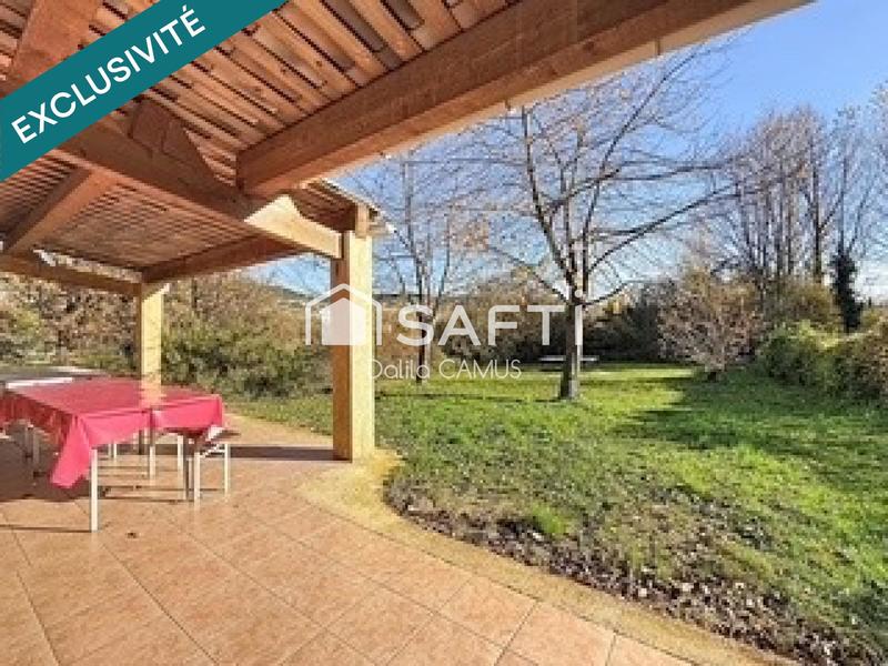 Propriété - 400 m² - 20 pièces