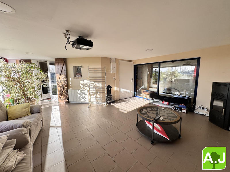 Maison ancienne - 137 m² - 7 pièces