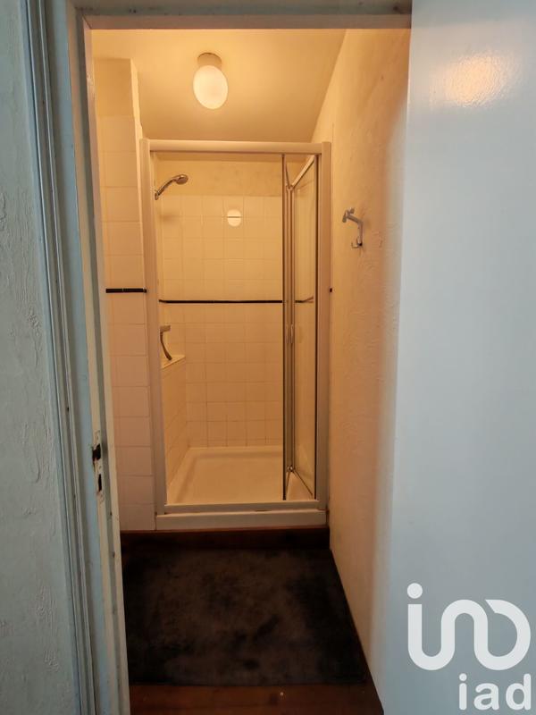 Maison - 235 m² - 10 pièces