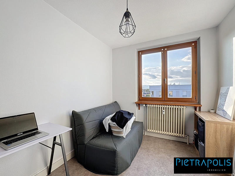 Appartement - 70 m² - 4 pièces