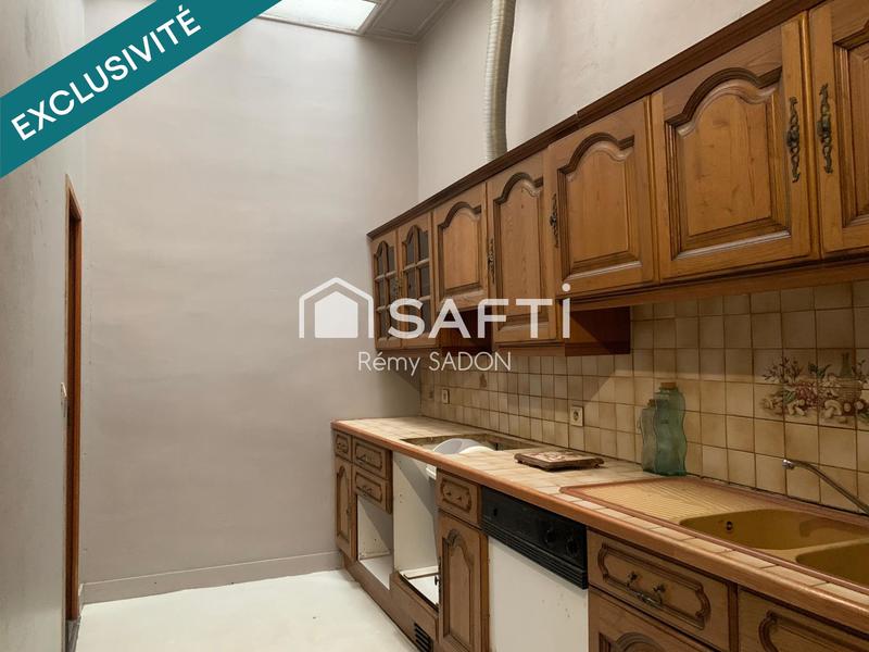 Local commercial - 340 m² - 15 pièces