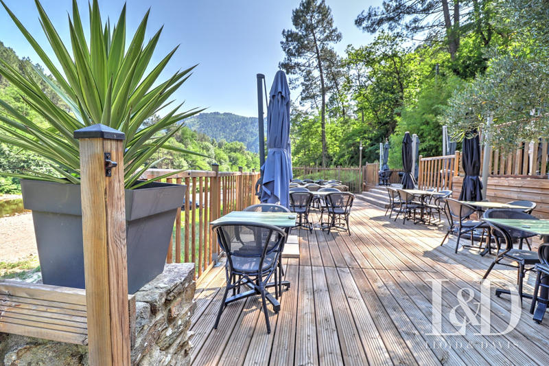 Local commercial - 300 m²