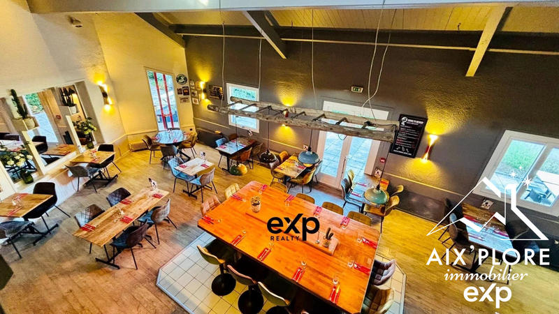 Fonds de commerce - Magasins - 308 m²