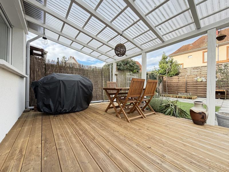 Maison - 85 m² - 4 pièces