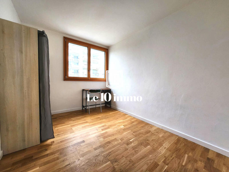 Appartement - 84 m² - 5 pièces