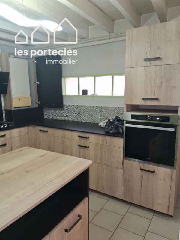 Maison - 88 m² - 3 pièces