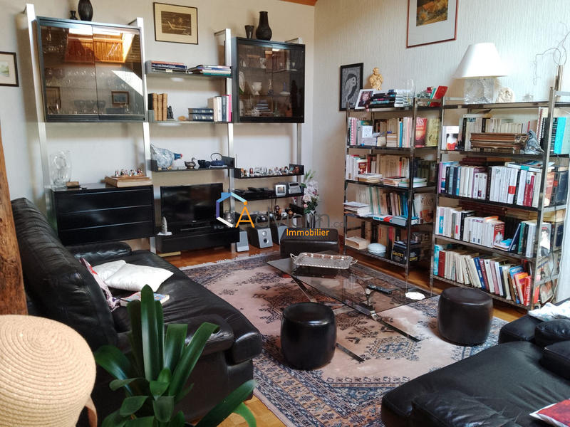 Ferme - 205 m² - 9 pièces