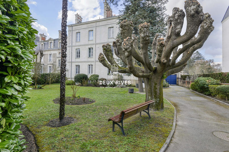 Appartement - 230 m² - 5 pièces