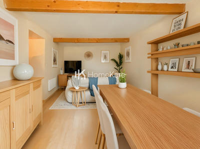 Maison - 90 m² - 5 pièces