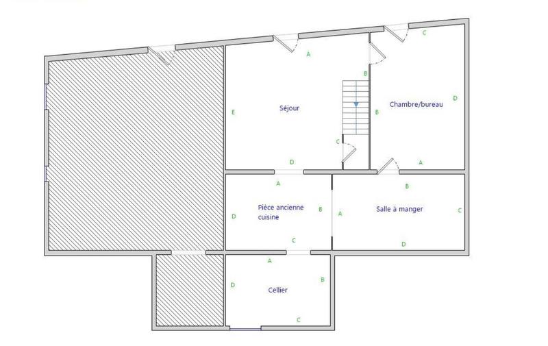 Maison en pierre - 130 m² - 7 pièces
