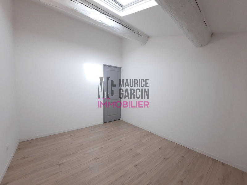 Appartement - 85 m² - 3 pièces