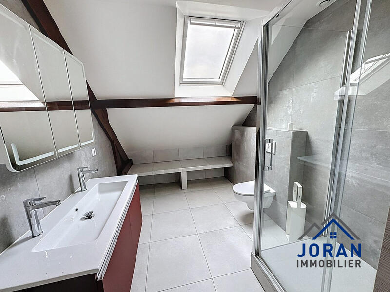 Maison - 156 m² - 7 pièces