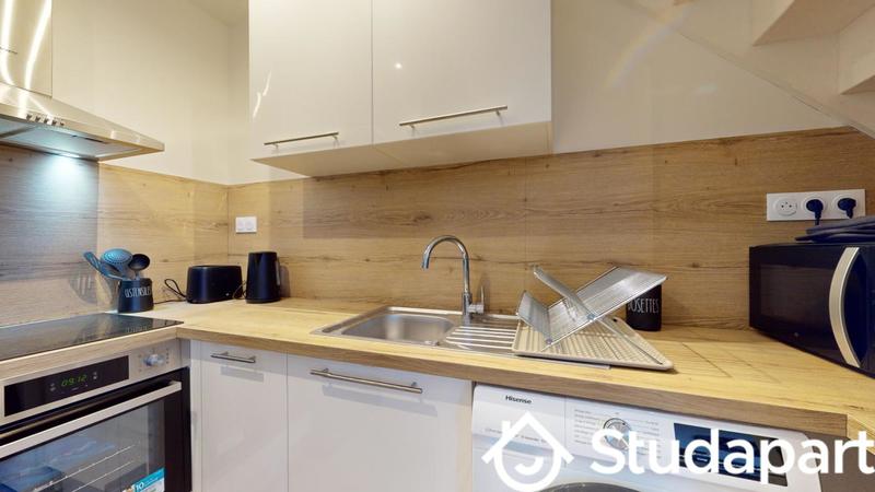 Chambre - 9 m² - 1 pièce