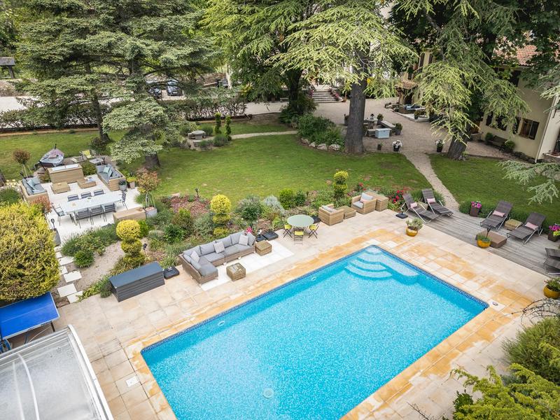 Maison de domaine - 500 m² - 15 pièces