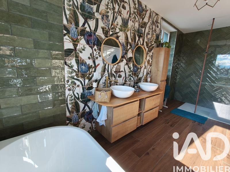 Maison - 114 m² - 4 pièces