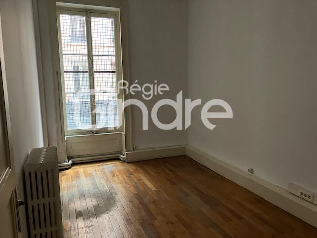 Bureau - 93 m² - 1 pièce