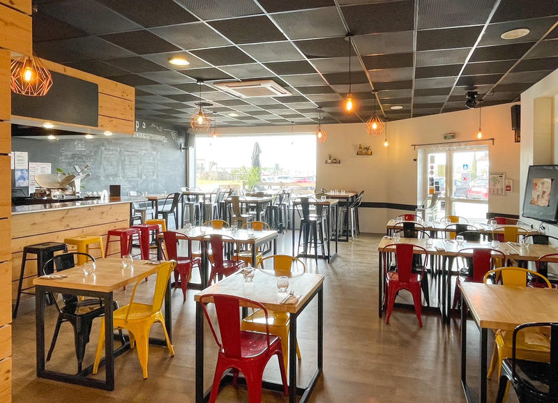 Fonds de commerce - Magasins - 160 m²