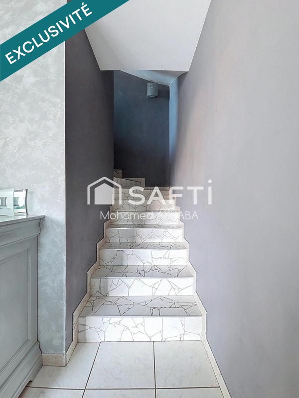 Maison - 195 m² - 6 pièces