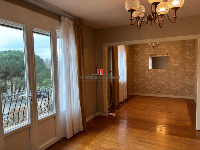 Maison - 138 m² - 6 pièces