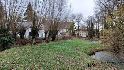 Fonds de commerce - 1 790 m²