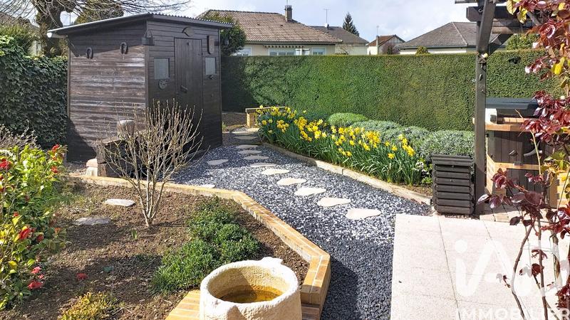 Maison - 101 m² - 5 pièces