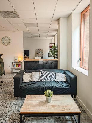 Bureau - 70 m² - 1 pièce