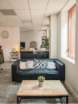 Bureau - 70 m² - 1 pièce