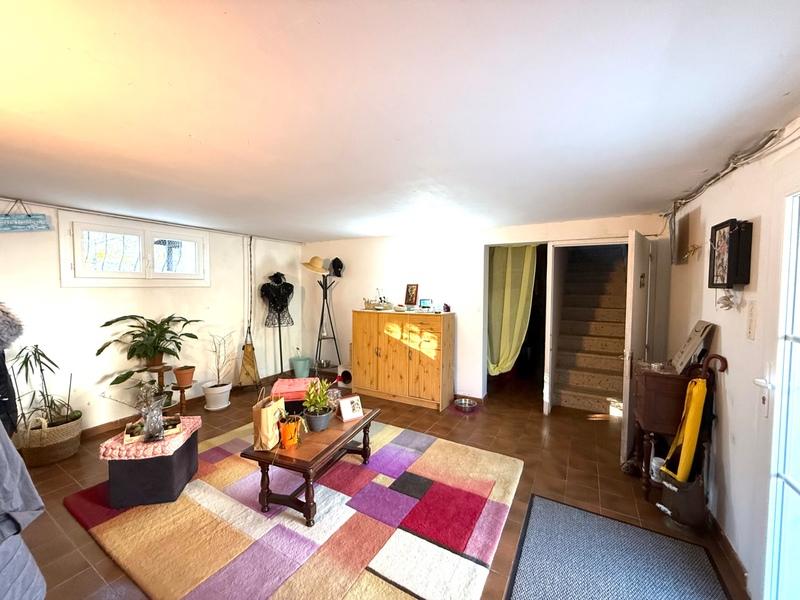 Maison - 353 m² - 12 pièces