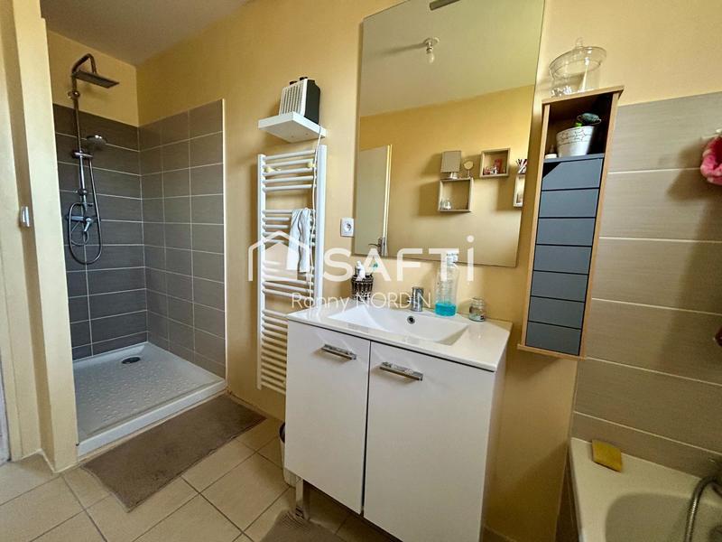 Maison - 80 m² - 5 pièces