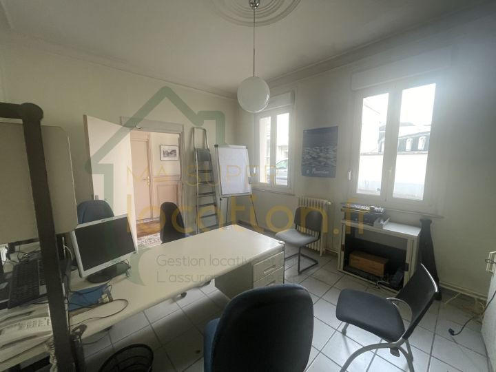 Local commercial - 20 m² - 1 pièce