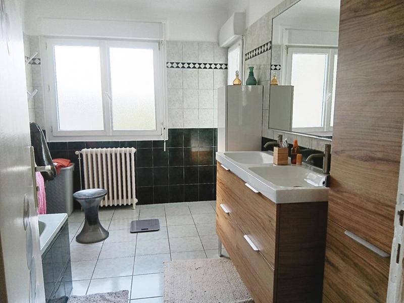 Maison - 133 m² - 6 pièces