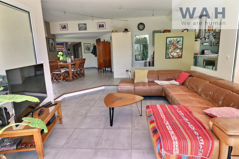 Villa - 150 m² - 6 pièces