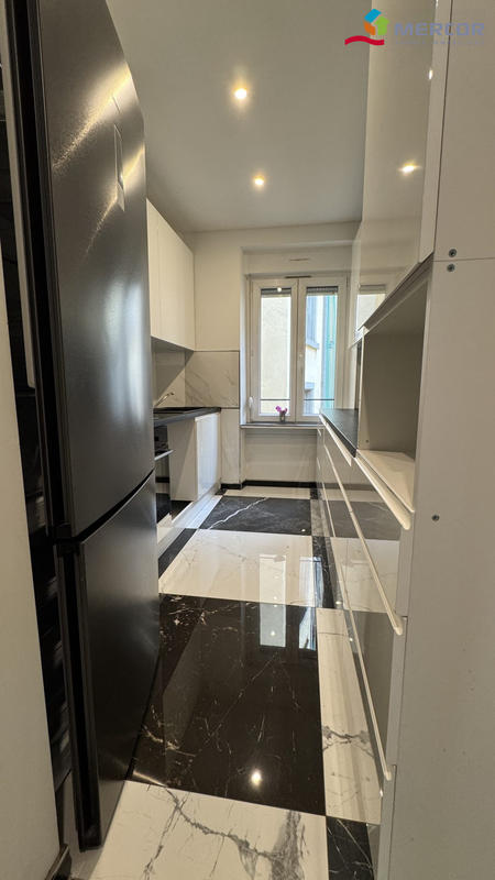 Appartement - 87 m² - 4 pièces