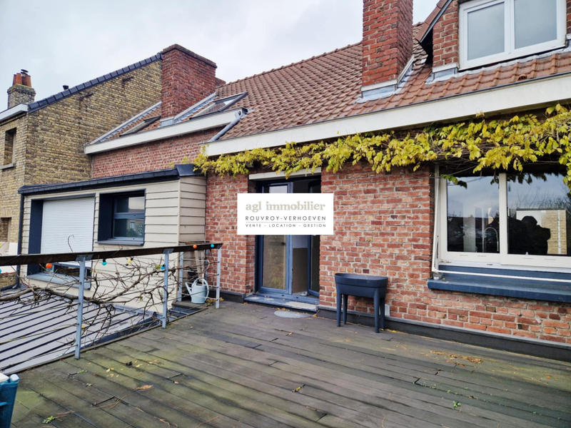 Maison - 186 m² - 4 pièces