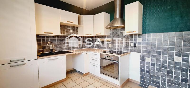 Maison - 75 m² - 5 pièces