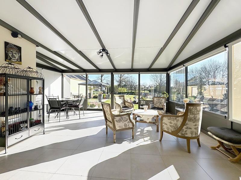 Maison - 200 m² - 7 pièces