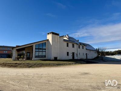 Local commercial - 352 m²