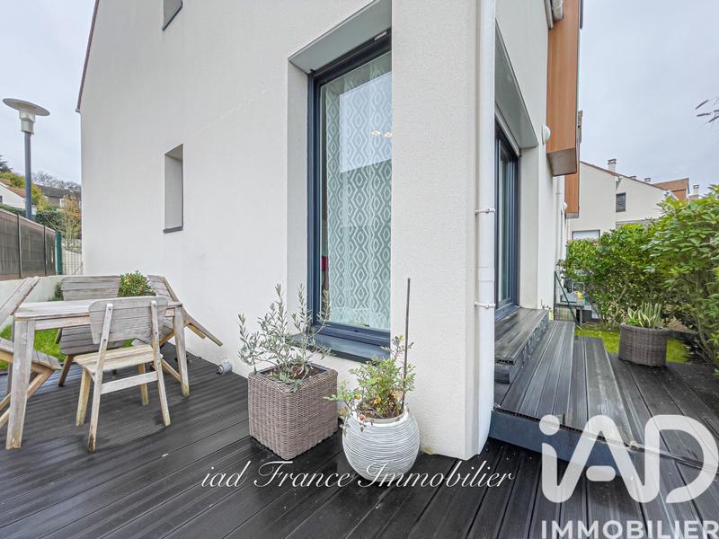 Maison - 77 m² - 3 pièces