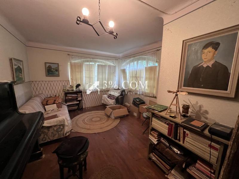 Immeuble - 264 m² - 9 pièces