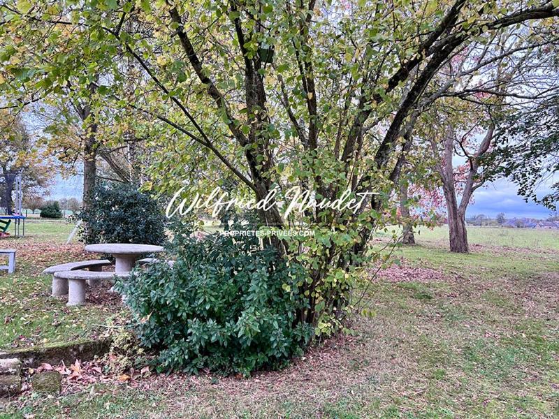 Maison - 157 m² - 7 pièces