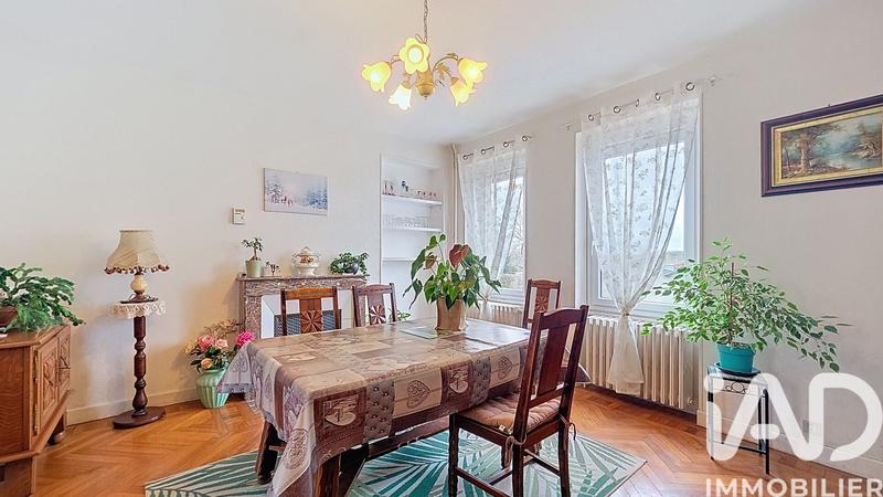 Maison - 120 m² - 5 pièces