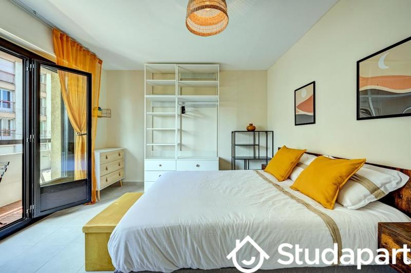 Appartement - 65 m² - 4 pièces