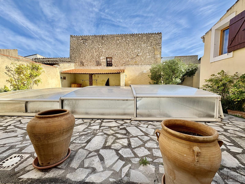 Maison ancienne - 262 m² - 8 pièces