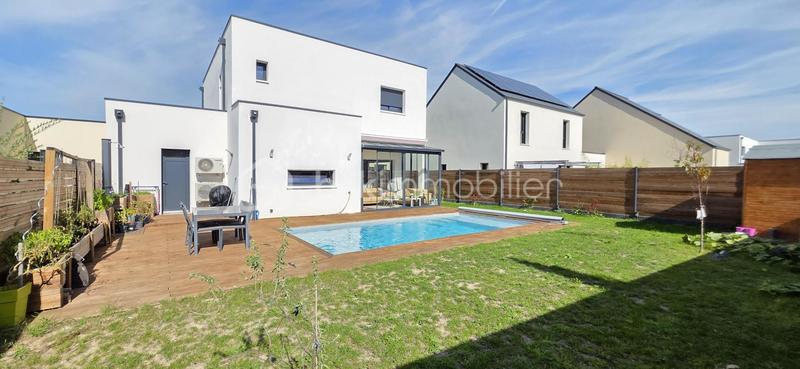 Maison - 134 m² - 5 pièces