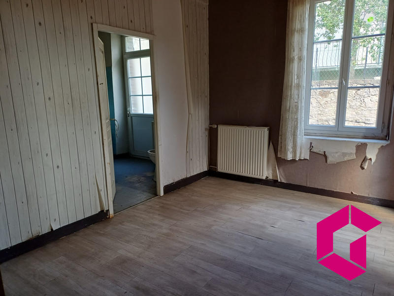 Maison - 192 m² - 9 pièces