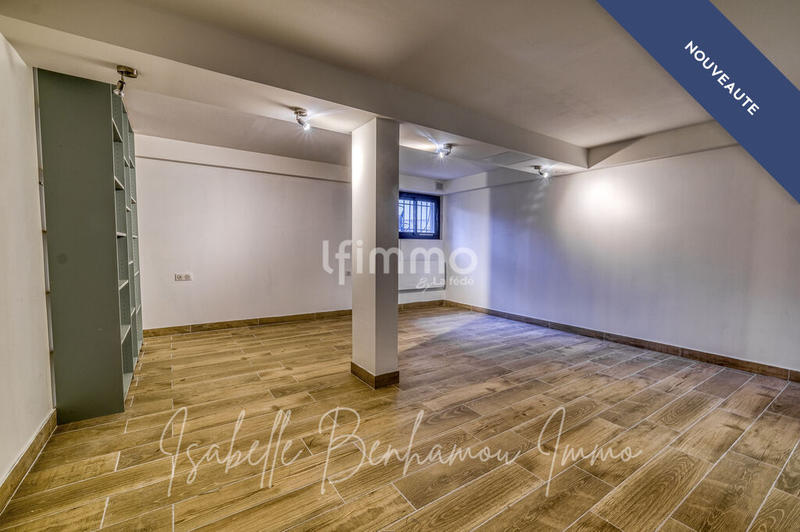 Appartement - 104 m² - 4 pièces