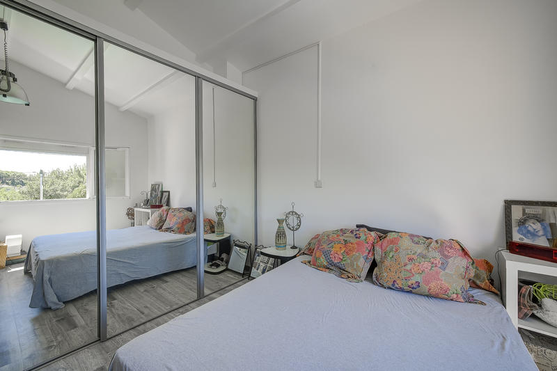 Villa - 214 m² - 6 pièces