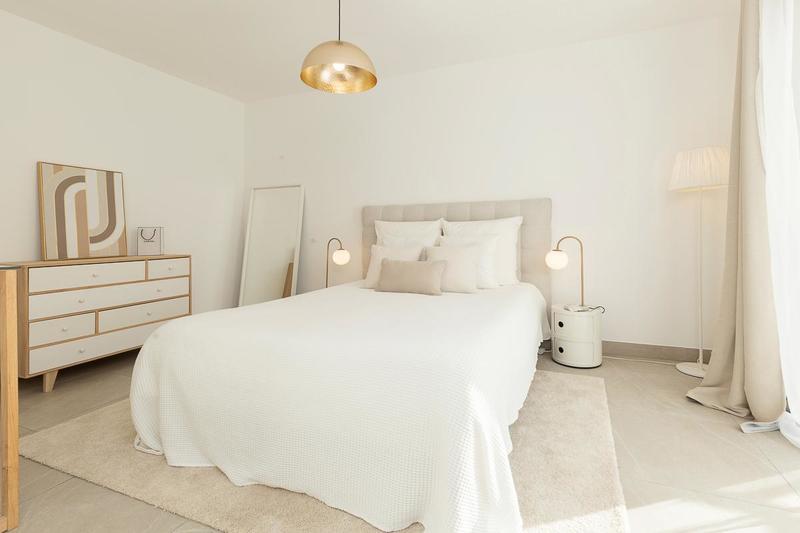 Appartement - 95 m² - 4 pièces