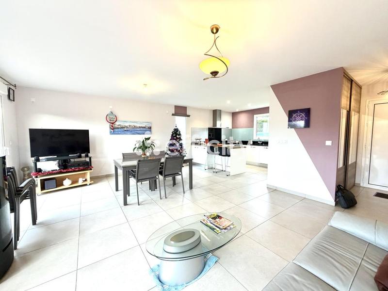 Maison - 127 m² - 4 pièces